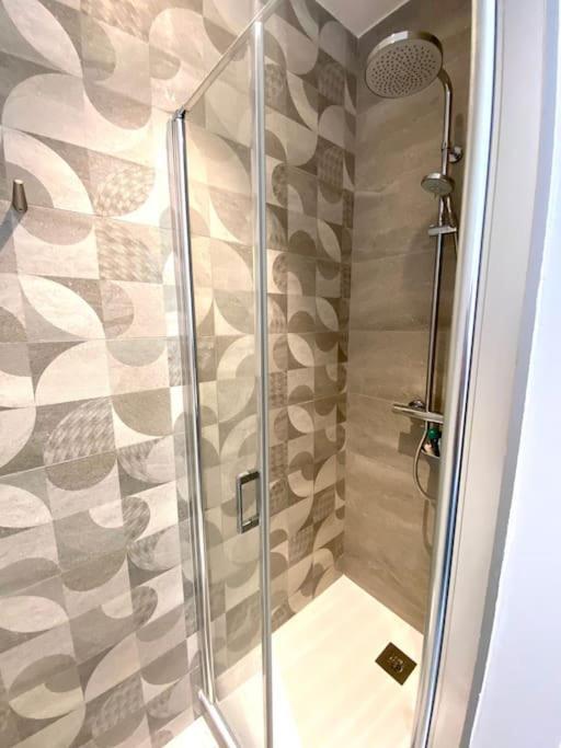 Superbe Appartement Hyper Centre 4 Personnes Valence  Kültér fotó